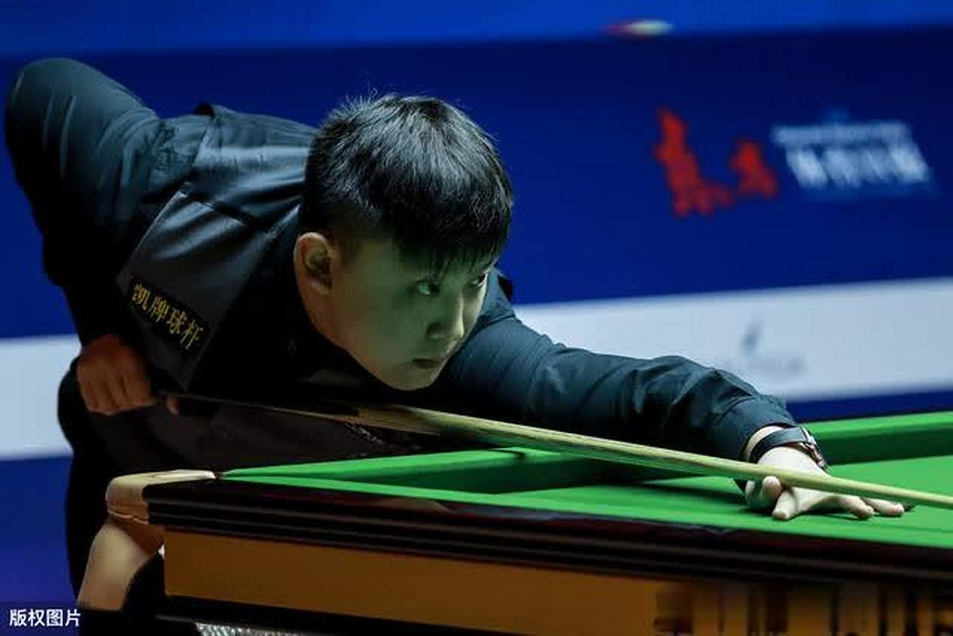 不仅仅是依 不仅仅是依