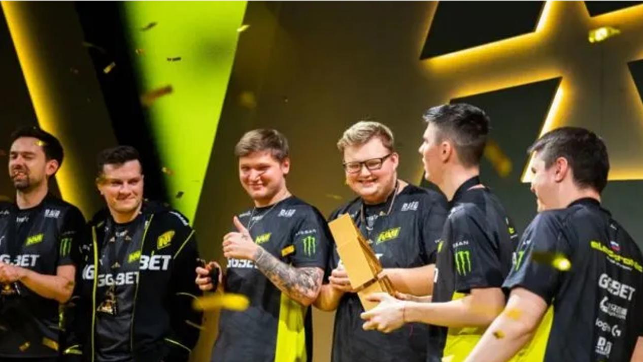 队化解危机 队化解危机