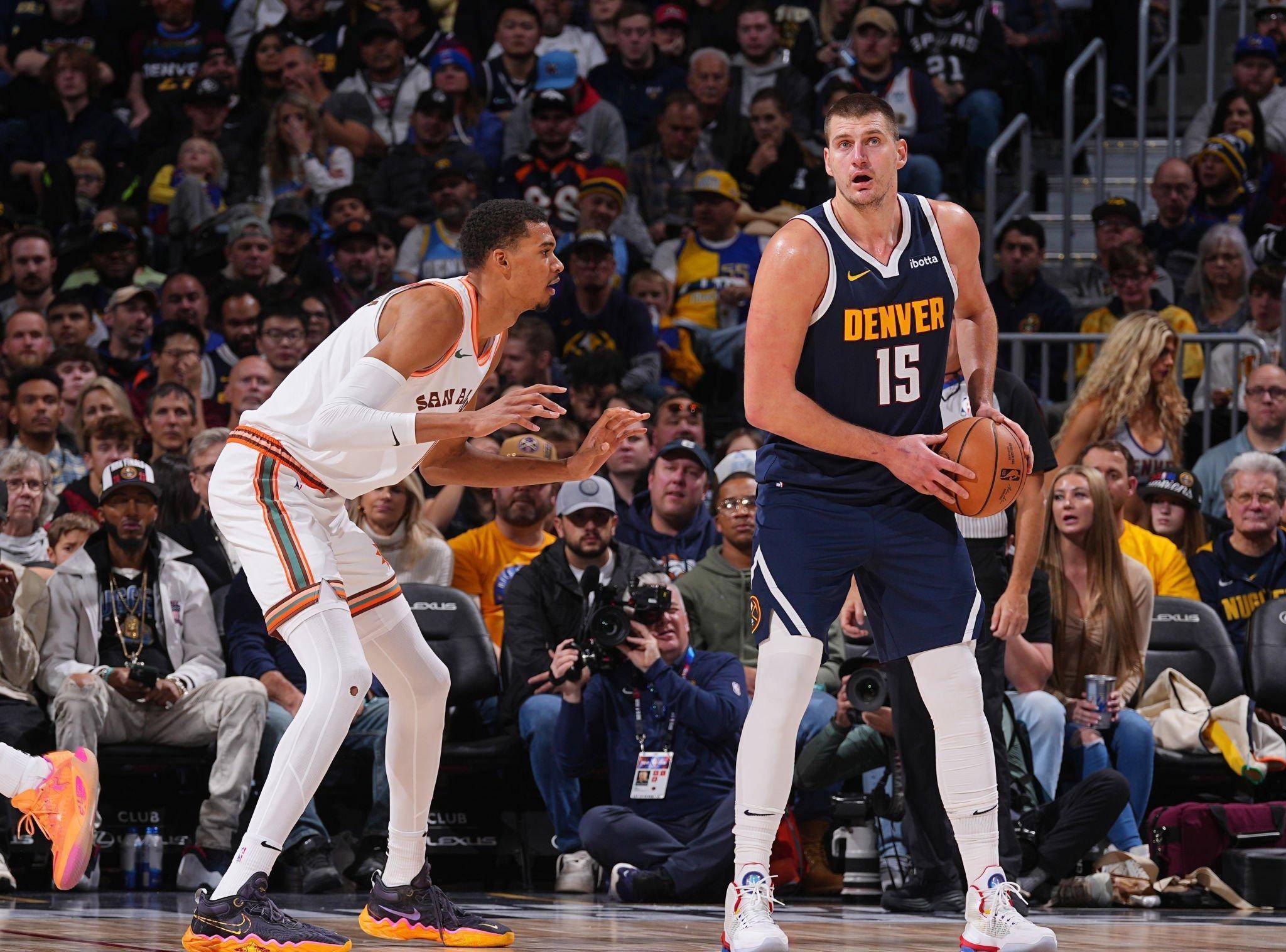 放在历史坐 放在历史坐