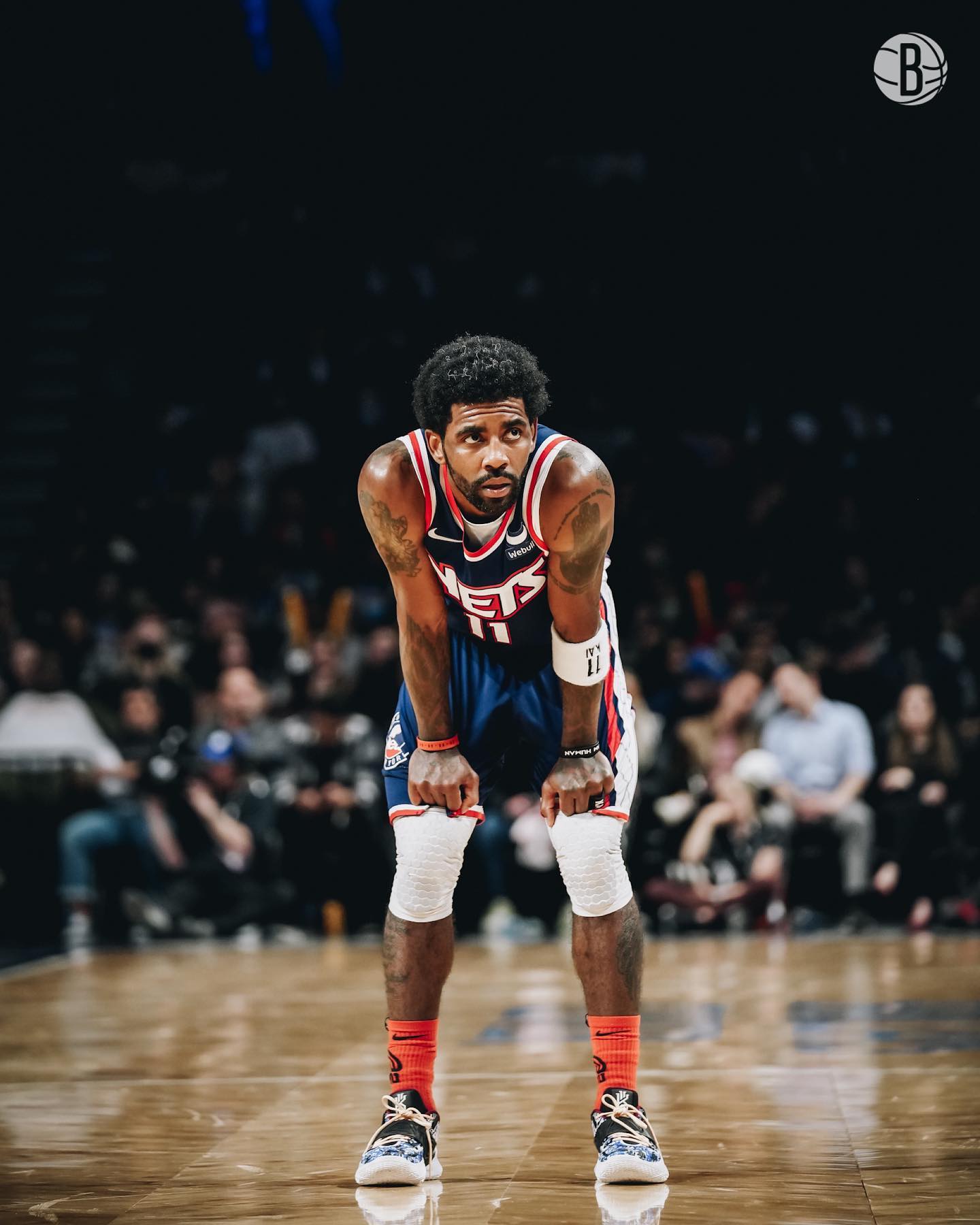 半场被低位 半场被低位