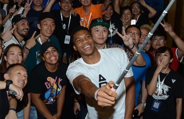 关于休斯顿 关于休斯顿